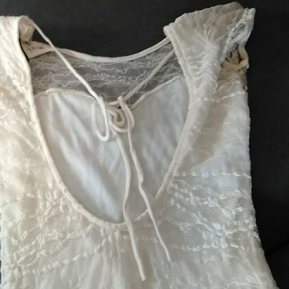 Dress - Picture 3 of 3